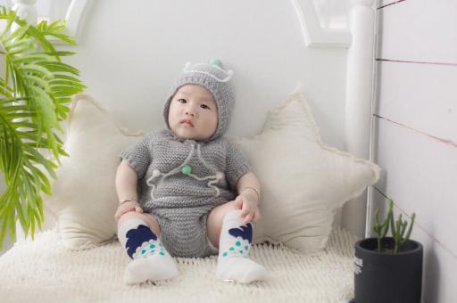 梅河口宝宝几个月可以把尿